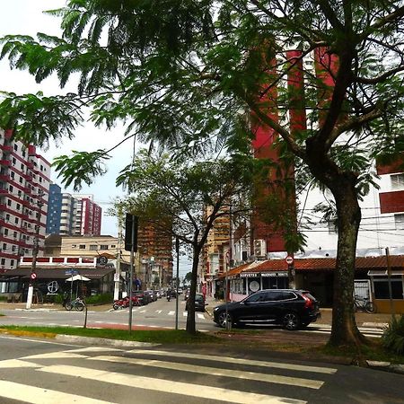113 Canto Do Forte - 1Dorm - 200 M Da Praia E 20M Dos Bares E Restaurantes - Estacionamento Gratuito E Wi Fi , Tv A Cabo Praia Grande  Extérieur photo