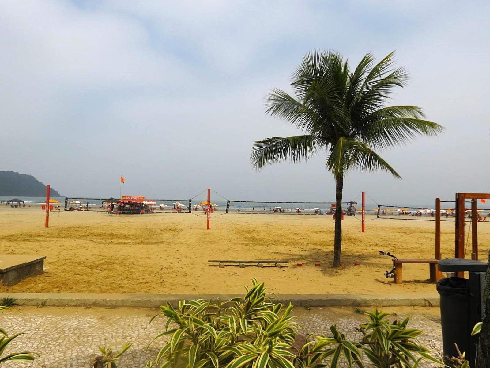 113 Canto Do Forte - 1Dorm - 200 M Da Praia E 20M Dos Bares E Restaurantes - Estacionamento Gratuito E Wi Fi , Tv A Cabo Praia Grande  Extérieur photo